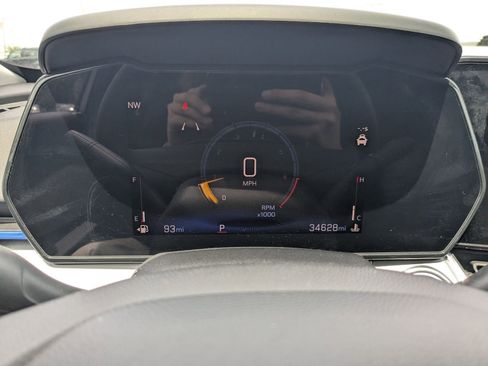 Certified 2024 Chevrolet Trax LT image 40