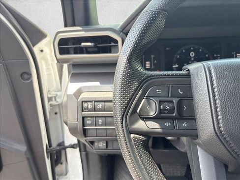 Certified 2026 Toyota Tacoma SR5 AWD/4WD image 20