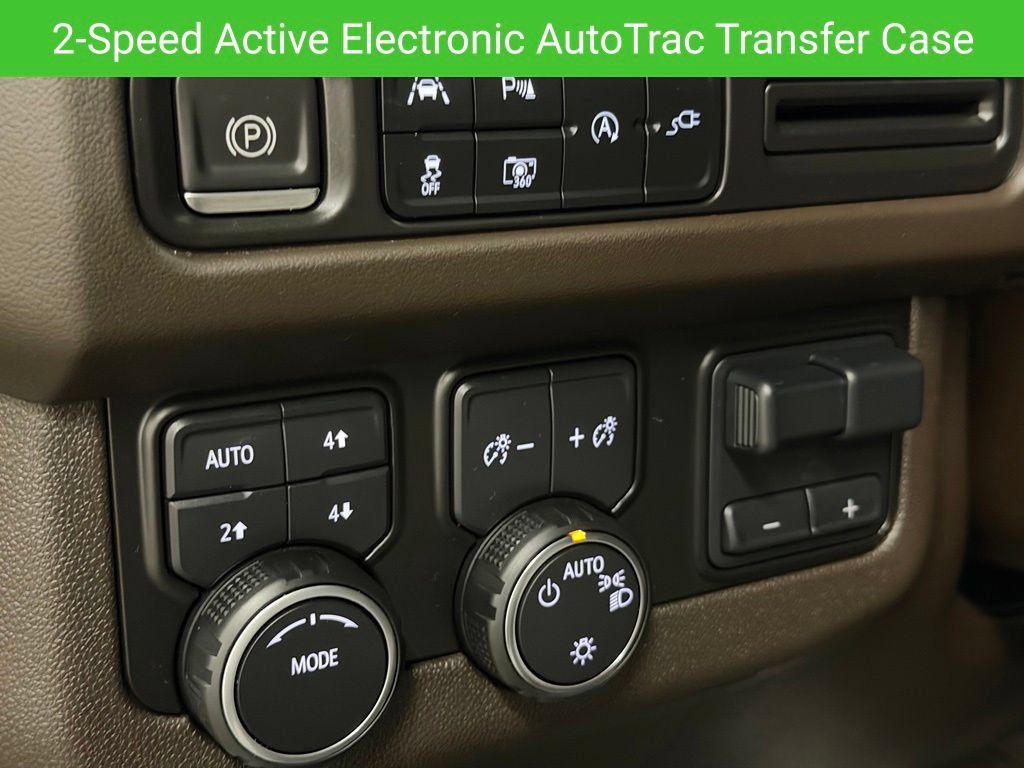 Certified 2022 Chevrolet Tahoe LT w/ LT Signature Package AWD/4WD image 36