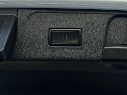 Used 2020 Volkswagen Atlas SEL image 12