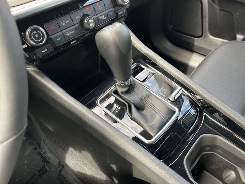 Used 2025 Jeep Compass Limited AWD/4WD image 42