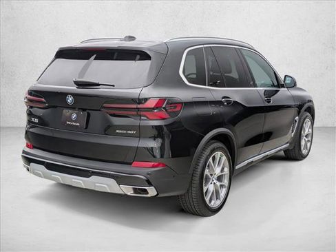 Used 2026 BMW X5 xDrive40i w/ Climate Comfort Package AWD/4WD image 2