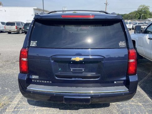 Used 2018 Chevrolet Suburban Premier AWD/4WD image 7