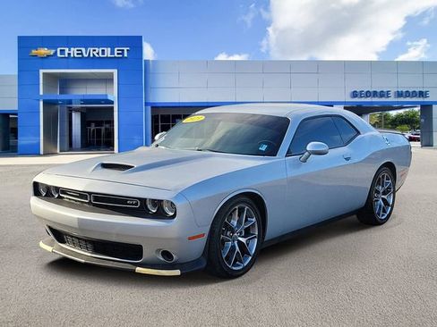 Used 2023 Dodge Challenger GT image 2