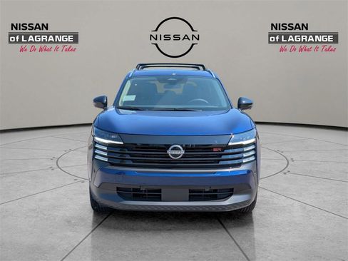 New 2026 Nissan Kicks SR image 3