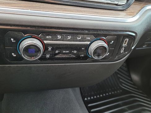 Certified 2024 Chevrolet Silverado 1500 RST image 27