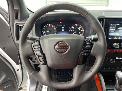 Used 2025 Nissan Frontier Pro-X w/ Pro Convenience Package RWD image 18