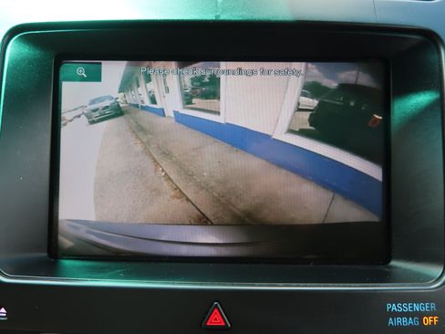 Used 2014 Ford Explorer Limited w/ Equipment Group 302A FWD image 17