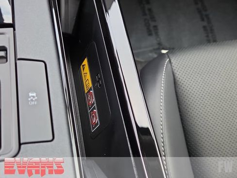 New 2026 Toyota Prius AWD image 12
