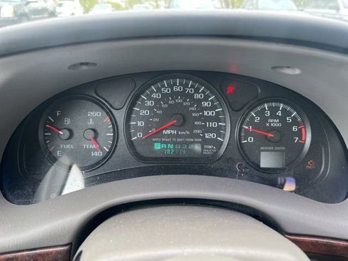 Used 2002 Chevrolet Impala LS FWD image 10
