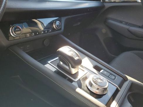 Used 2023 Mitsubishi Outlander ES image 26