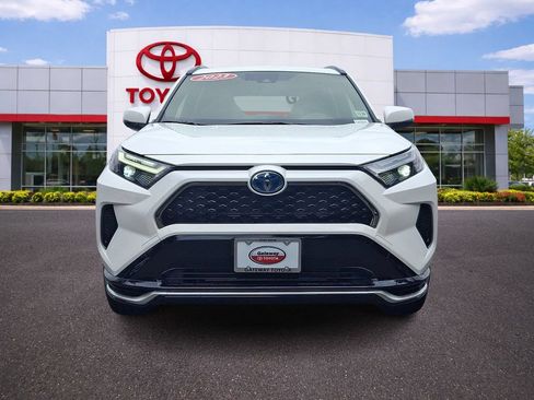 Used 2023 Toyota RAV4 SE w/ Weather & Moonroof Package AWD/4WD image 2