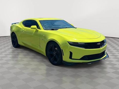 Used 2021 Chevrolet Camaro LT RWD image 4