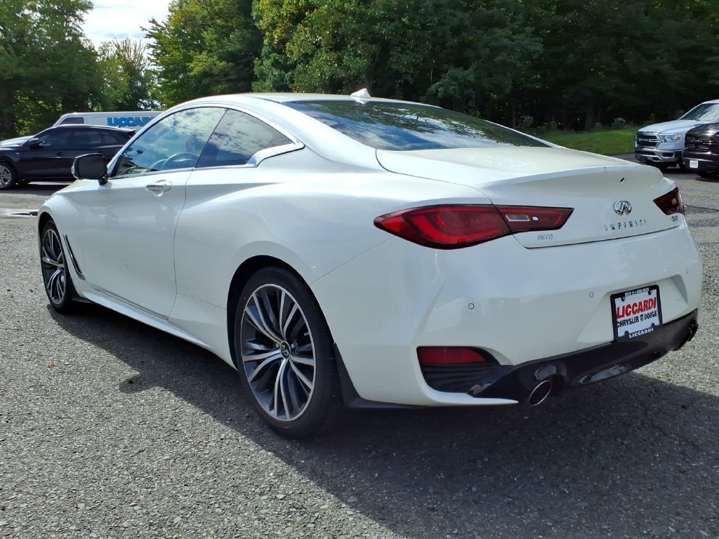 Used 2022 INFINITI Q60 3.0t Luxe w/ Cargo Package AWD/4WD image 5