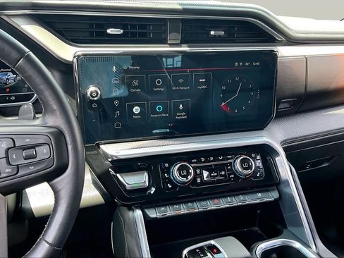 Used 2022 GMC Sierra 1500 Denali AWD/4WD image 7
