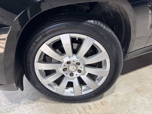 Used 2012 Mercedes-Benz GLK 350 4MATIC image 2