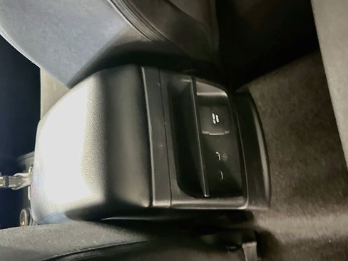 Used 2021 Ford Ranger XLT w/ Equipment Group 301A Mid AWD/4WD image 27