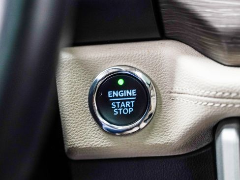 Used 2024 Ford Expedition Limited image 21