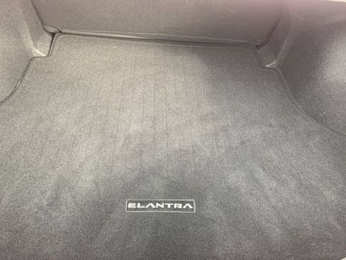 Certified 2024 Hyundai Elantra SEL FWD image 28