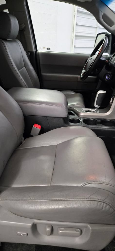 Used 2013 Toyota Sequoia Limited AWD/4WD image 10