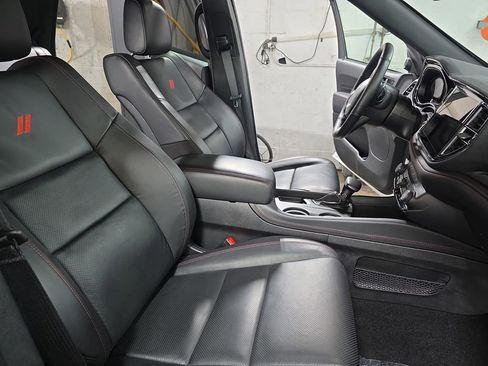Used 2024 Dodge Durango GT image 10