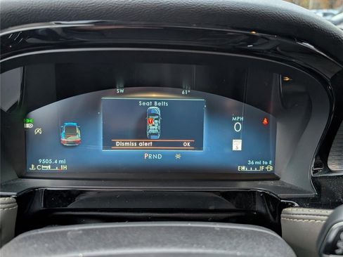 Used 2023 Lincoln Corsair AWD w/ Equipment Group 101A image 27