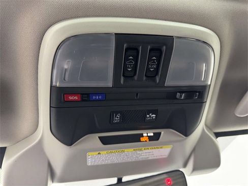 Used 2021 Subaru Crosstrek 2.5i Sport w/ Moonroof Package image 24