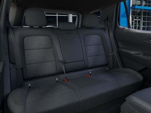 New 2026 Chevrolet Equinox LT image 17