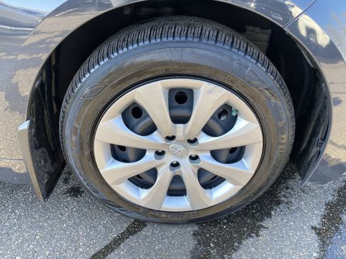 Used 2023 Toyota Corolla LE image 17