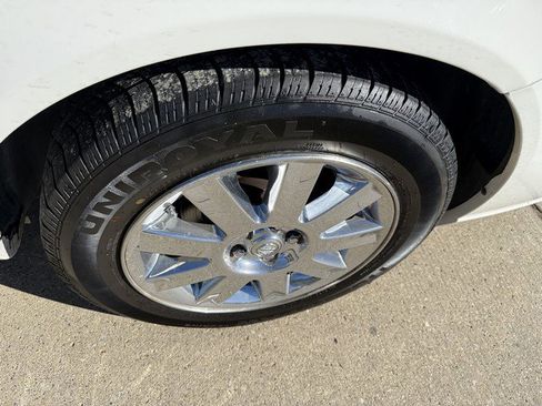 Used 2006 Chrysler Sebring Limited image 36