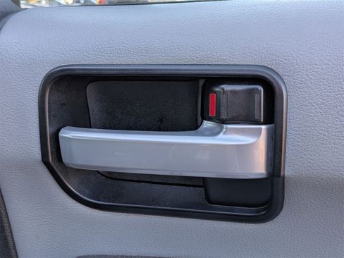 Used 2014 Toyota Sequoia Limited image 37