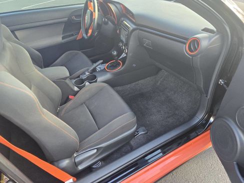 Used 2015 Scion tC image 17