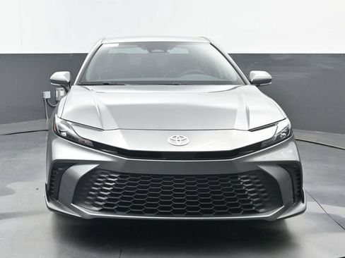 New 2026 Toyota Camry SE FWD image 19