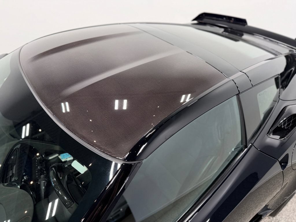Used 2019 Chevrolet Corvette Z06 RWD image 7