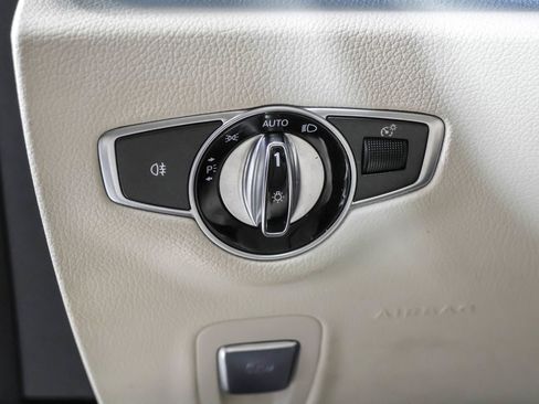 Used 2018 Mercedes-Benz E 300 4MATIC image 24