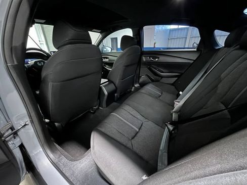 Used 2023 Honda Accord Sport image 15