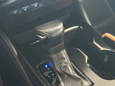 Certified 2023 Lexus ES 350 w/ Premium Package FWD image 17