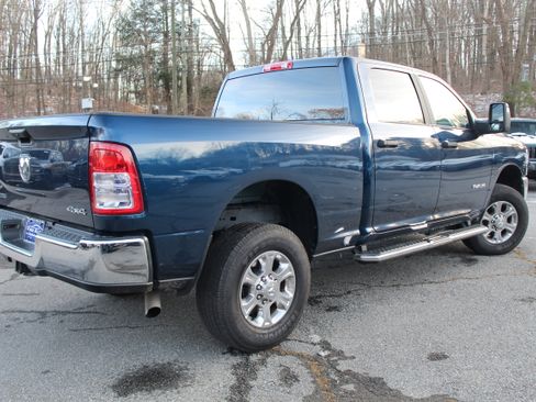 Used 2024 RAM 2500 Big Horn w/ Bed Utility Group image 6