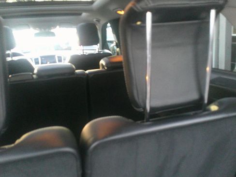 Used 2014 Mercedes-Benz GL 450 4MATIC image 33