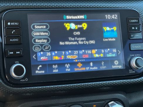 Certified 2024 Nissan Kicks SV image 22