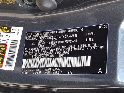 Used 2020 Toyota Highlander XLE AWD/4WD image 26