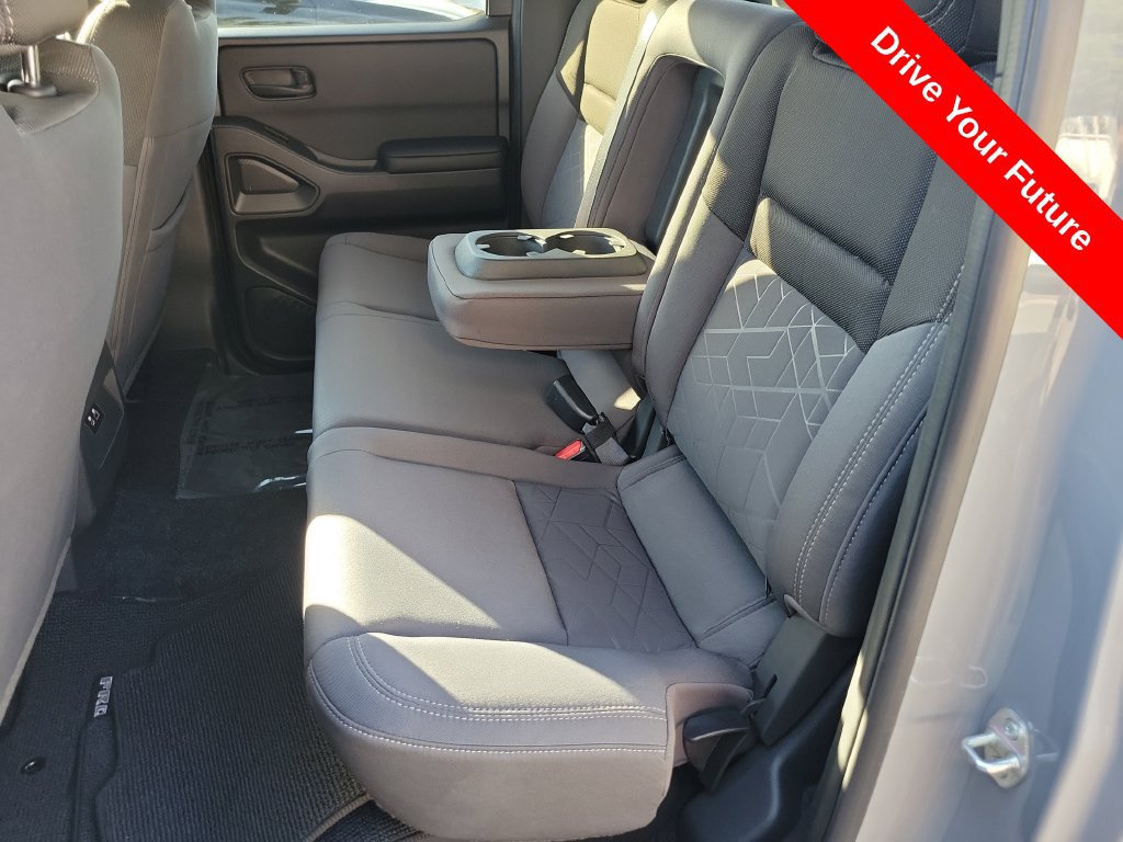 Used 2026 Nissan Frontier SV w/ Tow Package AWD/4WD image 27