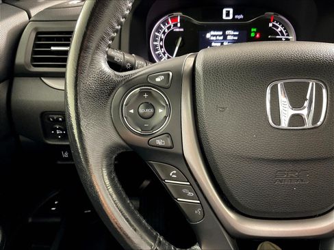 Used 2017 Honda Pilot EX-L image 11