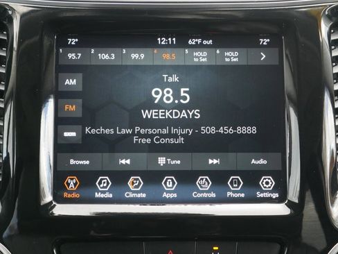 Used 2022 Jeep Cherokee Limited w/ Mopar Interior Package image 17