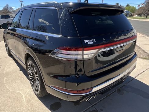 Used 2023 Lincoln Aviator Black Label w/ Dynamic Handling Package AWD/4WD image 7