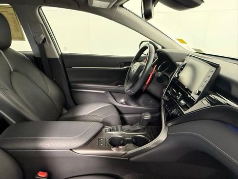 Used 2022 Toyota Camry XSE image 50