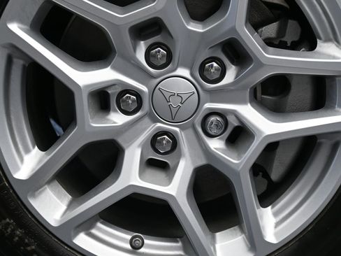 Used 2025 Dodge Charger R/T w/ Quick Order Package 25M R/T image 11