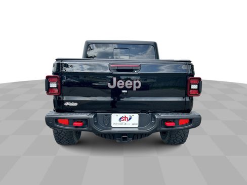 Used 2023 Jeep Gladiator Rubicon w/ LED Lighting Group AWD/4WD image 8