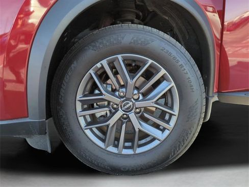 Certified 2025 Nissan Rogue S image 43