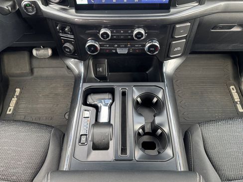 Used 2022 Ford F150 XLT w/ Equipment Group 302A High image 11